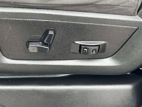 Used 2024 RAM 2500 Big Horn image 11