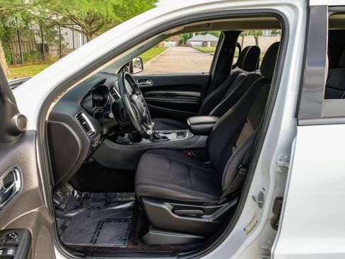 Used 2018 Dodge Durango SXT w/ 3rd Row Seating Group RWD image 6
