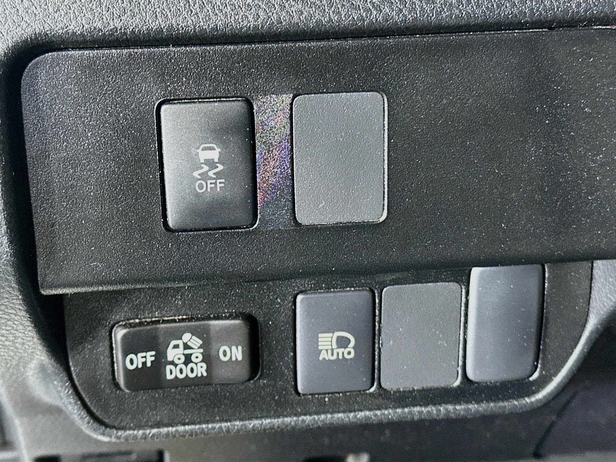 Used 2023 Toyota Tacoma SR5 RWD image 16