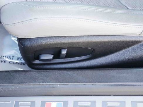 Used 2023 Chevrolet Camaro SS RWD image 26