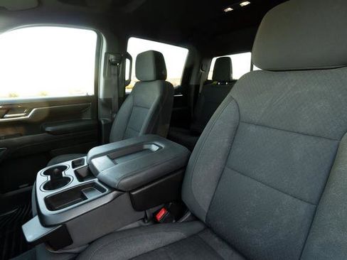 Used 2024 GMC Sierra 1500 SLE w/ Preferred Package image 23