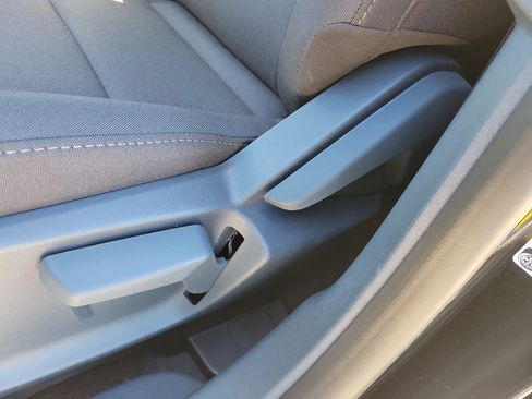 New 2026 Ford Maverick XL image 11