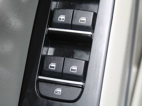 Used 2023 Kia Soul LX FWD image 19