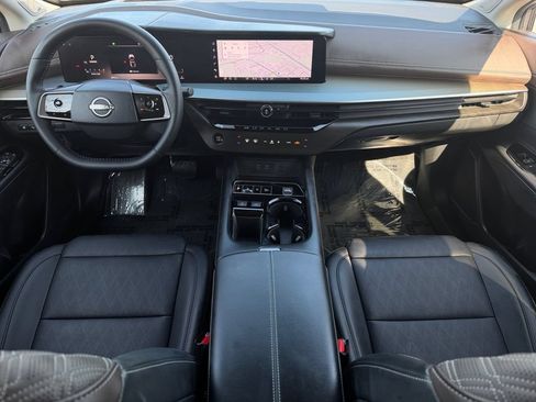 Used 2025 Nissan Murano Platinum w/ Cargo Package AWD/4WD image 20