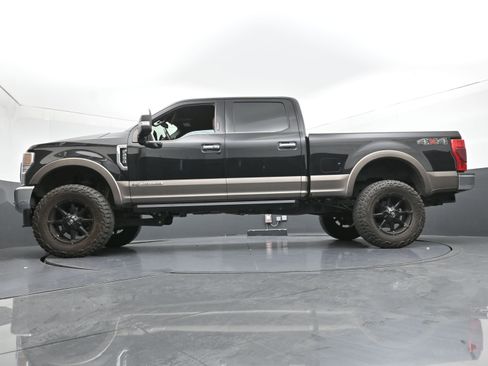 Used 2022 Ford F250 King Ranch w/ King Ranch Ultimate Package image 25