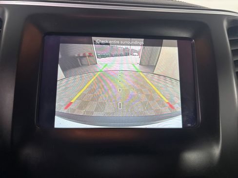 Used 2020 Jeep Cherokee Latitude FWD image 16