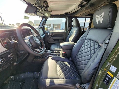 Used 2024 Jeep Wrangler Unlimited Sport AWD/4WD image 9