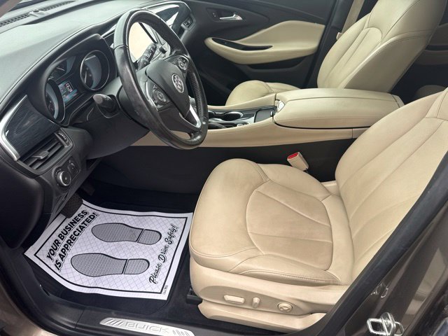 Used 2018 Buick Envision Essence FWD image 6