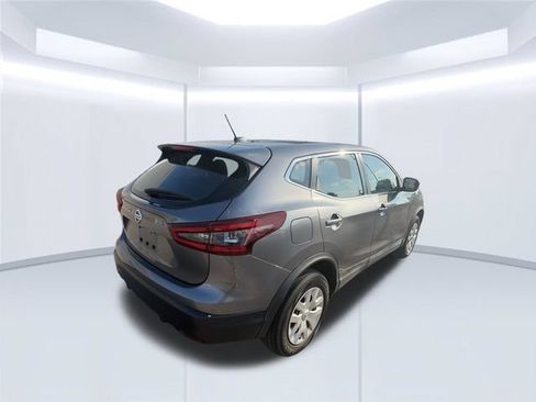 Used 2020 Nissan Rogue Sport S FWD image 6
