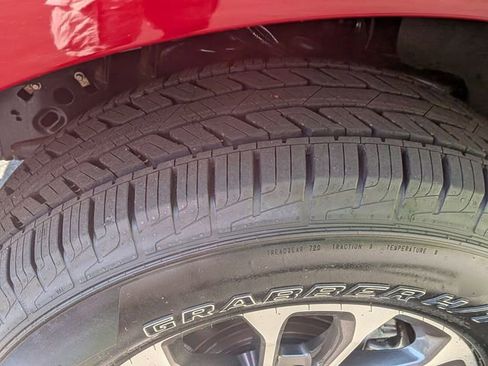 Used 2019 Ford F150 XLT w/ Equipment Group 302A Luxury image 11