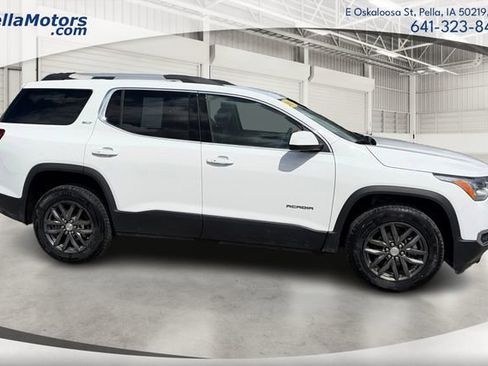 Used 2017 GMC Acadia SLT w/ LPO, Floor Liner Package FWD image 2