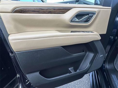 Used 2023 Chevrolet Tahoe Premier image 21