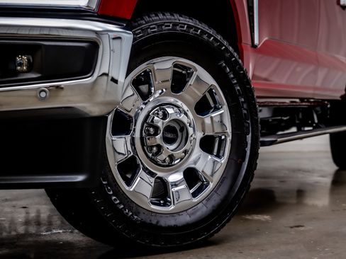 Used 2025 Ford F350 King Ranch w/ Chrome Package image 28