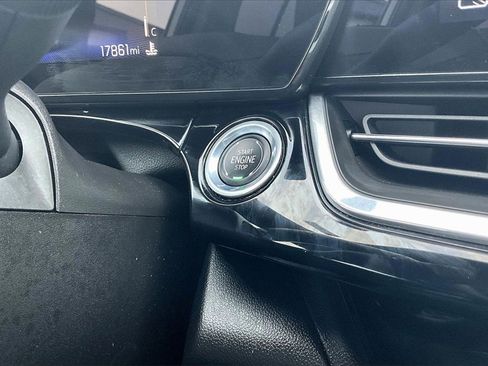 Used 2024 Chevrolet Trax RS w/ Driver Confidence Package image 21