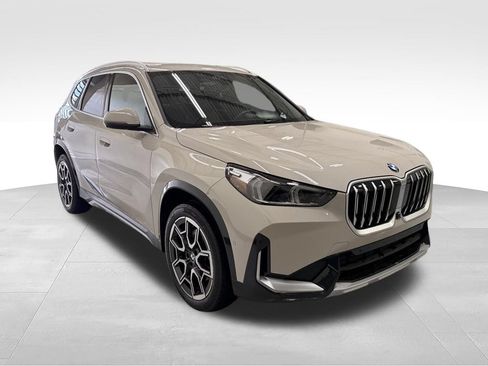 Used 2026 BMW X1 xDrive28i AWD/4WD image 7