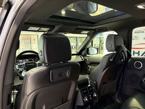 Used 2023 Land Rover Discovery S R-Dynamic AWD/4WD image 41