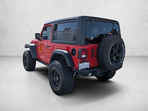 Used 2022 Jeep Wrangler Willys AWD/4WD image 8