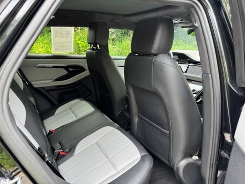 Used 2023 Land Rover Range Rover Evoque R-Dynamic SE AWD/4WD image 16