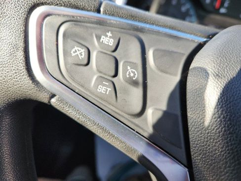 Used 2018 Chevrolet Malibu LT image 35