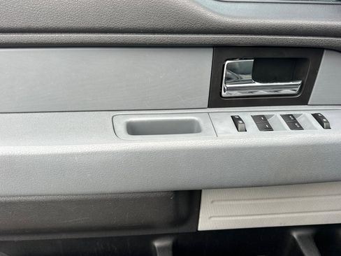 Used 2013 Ford F150 XLT w/ Luxury Equipment Group image 11