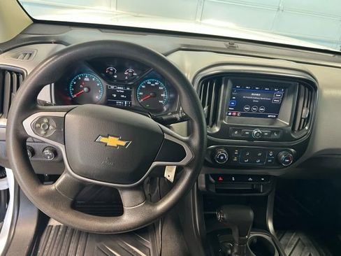 Used 2020 Chevrolet Colorado W/T w/ WT Convenience Package image 8