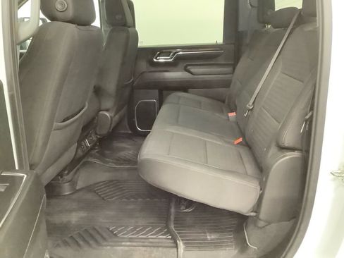 Used 2024 Chevrolet Silverado 2500 LT AWD/4WD image 6