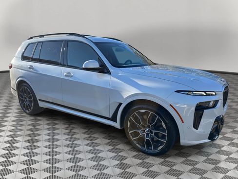 New 2026 BMW X7 xDrive40i w/ Executive Package image 1