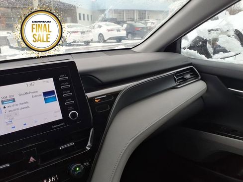 Used 2024 Toyota Camry LE image 21