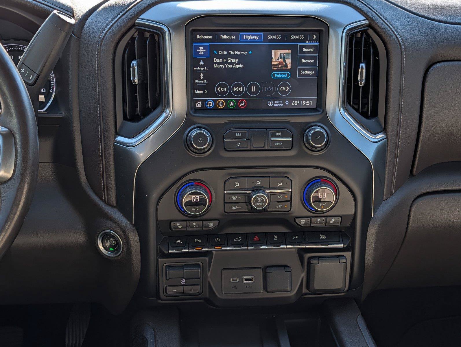 Used 2021 Chevrolet Silverado 1500 LTZ w/ LTZ Premium Package AWD/4WD image 31