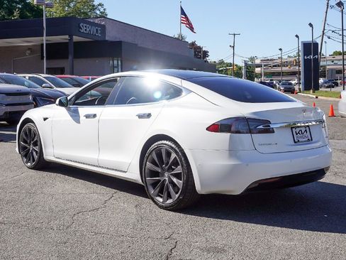 Used 2018 Tesla Model S 100D AWD/4WD image 9