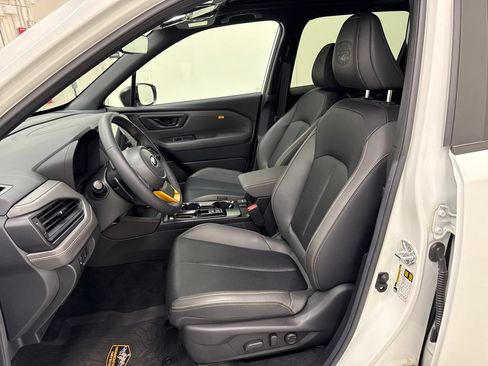 Used 2026 Subaru Forester Wilderness w/ Wilderness Package AWD/4WD image 14