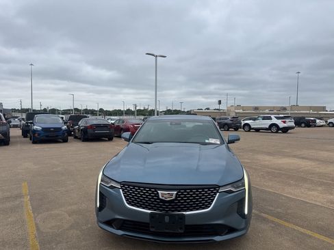 Used 2023 Cadillac CT4 Luxury w/ Sun And Sound Package RWD image 4