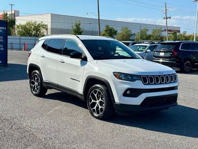 Used 2024 Jeep Compass Latitude