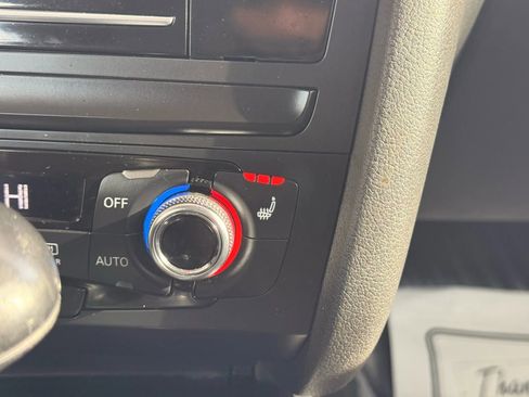 Used 2016 Audi A4 2.0T Premium Plus w/ Technology Package image 30