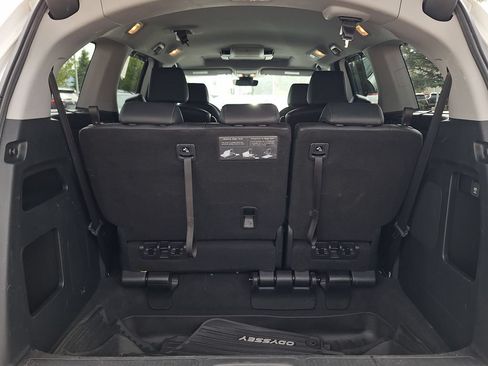 Used 2023 Honda Odyssey Touring image 32