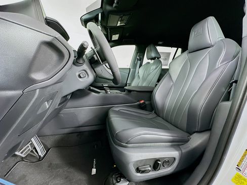 New 2026 Lexus TX 500h AWD image 22