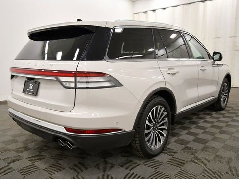 Used 2022 Lincoln Aviator Reserve w/ Elements Package Plus image 8