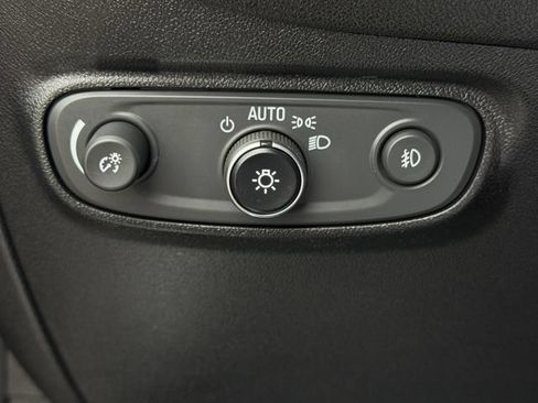 Certified 2019 Chevrolet Equinox Premier FWD image 28