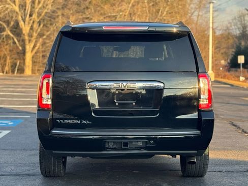Used 2019 GMC Yukon XL Denali w/ Denali Ultimate Package image 7
