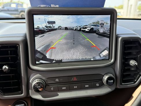Certified 2023 Ford Bronco Sport Outer Banks w/ Tech Package AWD/4WD image 28