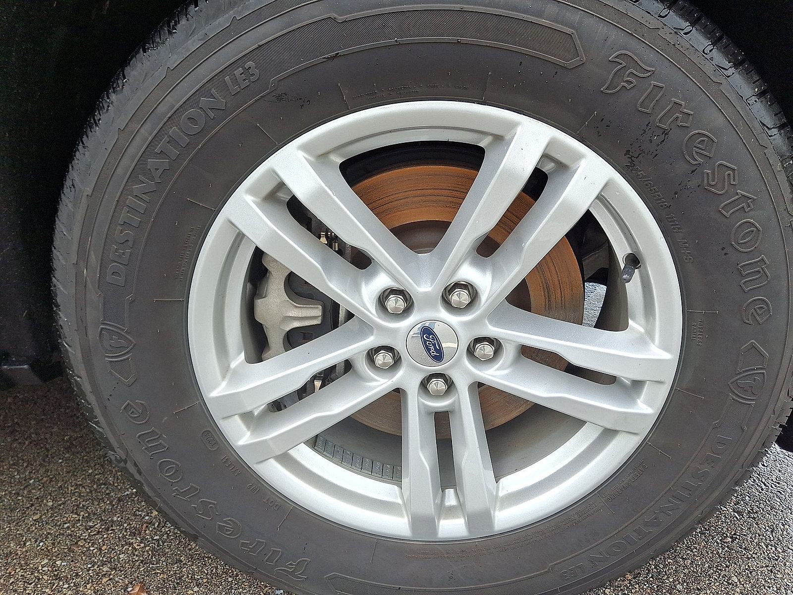Used 2023 Ford Explorer XLT AWD/4WD image 27