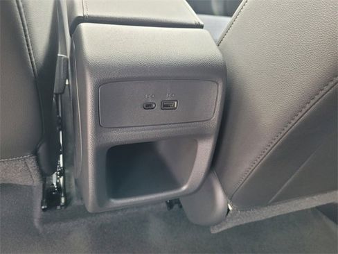 New 2025 Buick Envista Preferred image 6