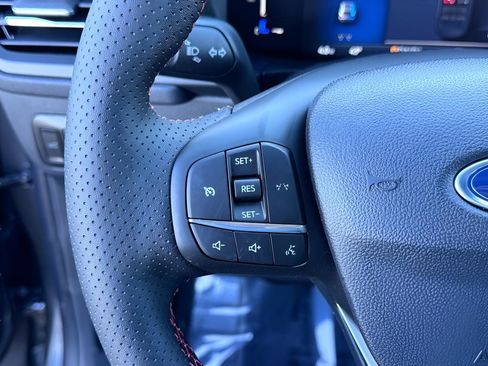 New 2026 Ford Escape ST-Line w/ Cold Weather Package image 17