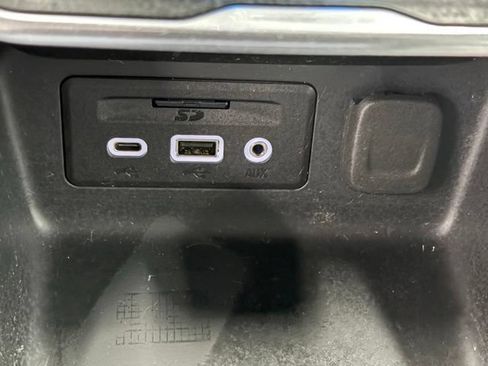 Used 2021 GMC Terrain SLT w/ Infotainment Package II FWD image 33