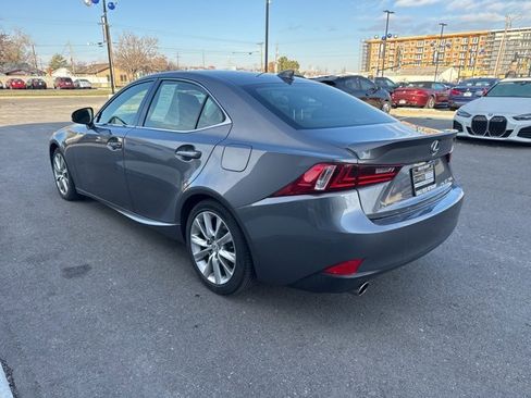 Used 2016 Lexus IS 300 AWD image 4