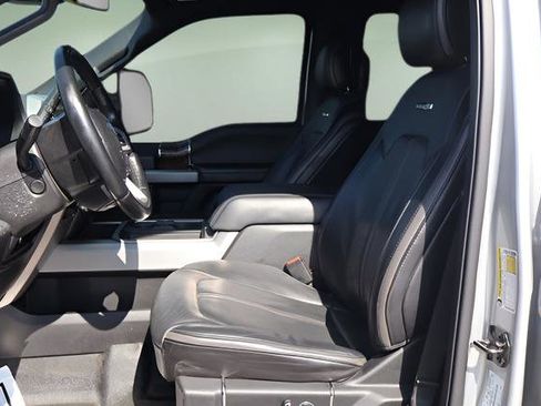 Used 2017 Ford F250 Platinum w/ Platinum Ultimate Package image 14