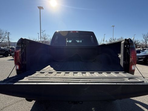 Used 2017 RAM 1500 Sport w/ Black Ram 1500 Sport Group image 22