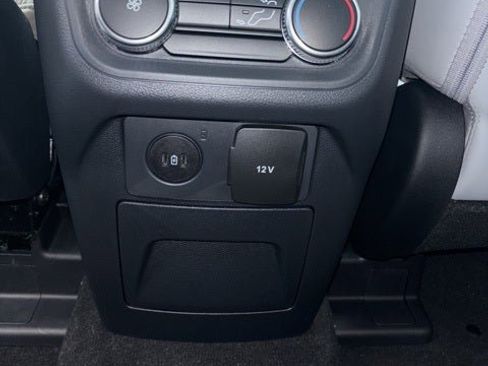 New 2026 Ford Explorer Active w/ Active Comfort Package image 36