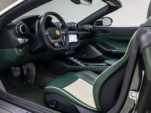 Certified 2019 Ferrari Portofino RWD image 74