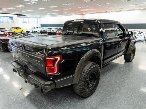 Used 2018 Ford F150 Raptor w/ Equipment Group 802A Luxury image 6